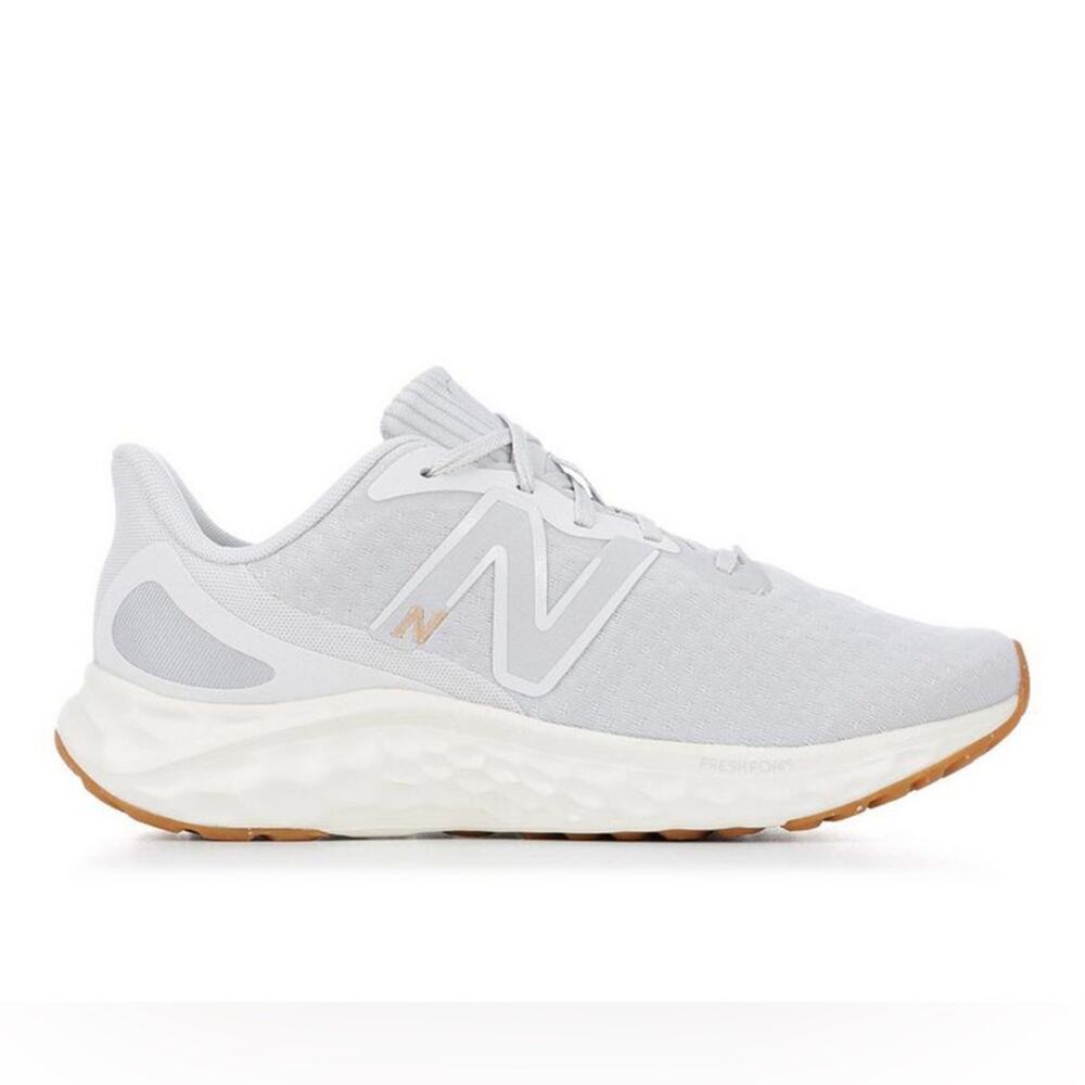 New Balance NWOT Arishi V4 Running Shoes Light Gray and White Size 9.5 - Picture 2 of 10
